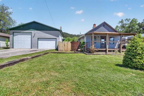 1945 Williams St, sturgis, SD, 57785-1144 | Card Image