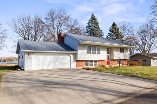 362 S Shore Dr, Winsted, MN, 55395-7908 | Card Image