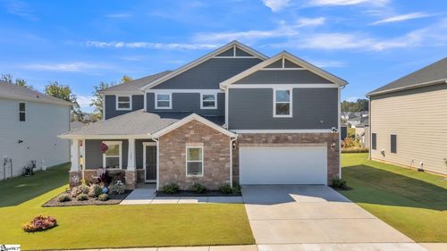328 Roderick Ln, Greenville, SC, 29605-6172 | Card Image