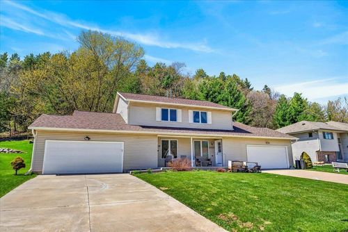 2037-2039 Continental Lane, CROSS PLAINS, WI, 53528 | Card Image