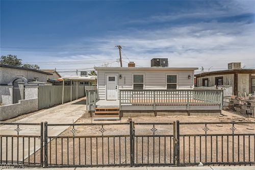 1933 Allen Ave, Henderson, NV, 89011-4214 | Card Image