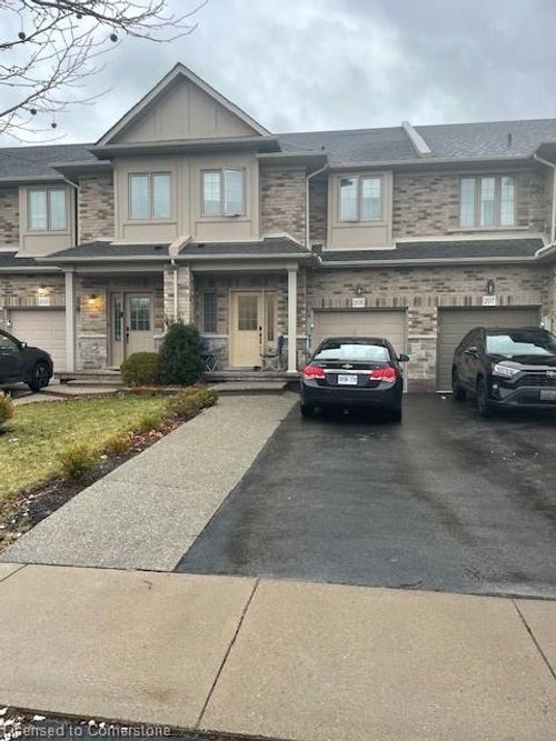 205 Tanglewood Dr, Binbrook, ON, L0R1C0 | Card Image