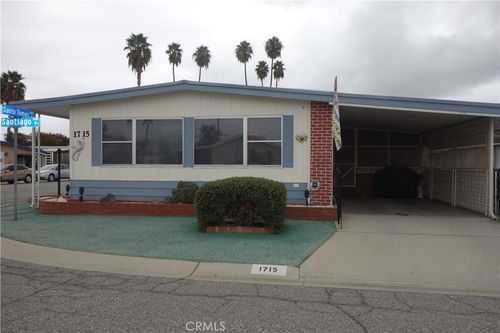 1715 Santiago Way, Hemet, CA, 92545-6860 | Card Image