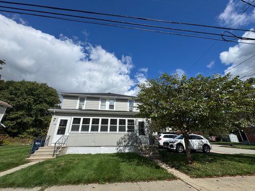 54 Litchfield Ave, Killingly, CT, 06263-2201 | Card Image