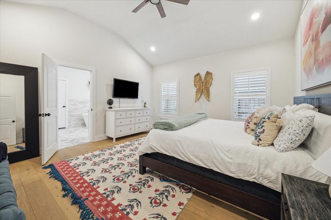 2022 Chaparral Dr, House other with 4 bedrooms, 4 bathrooms and 2 parking in Houston TX | Image 6