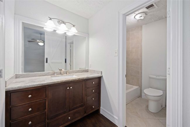 13514 Bridgepath Cv, House other with 3 bedrooms, 2 bathrooms and 2 parking in Houston TX | Image 18