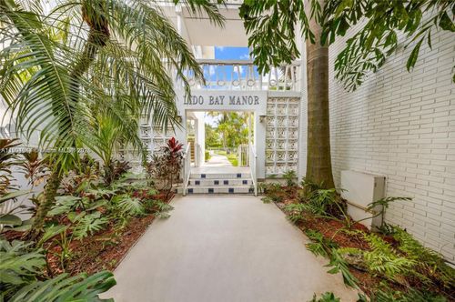 apt-307-1631 Ne 114th St, Miami, FL, 33181-3432 | Card Image