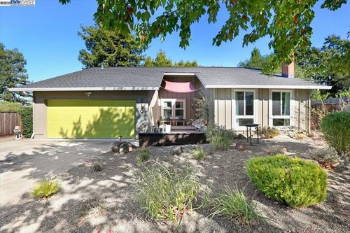 1130 Estates Dr, Napa, CA, 94558-5207 | Card Image