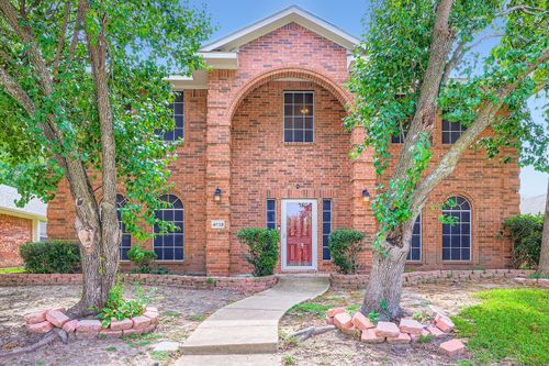 4833 Spanishmoss Dr, Mckinney, TX, 75070-7484 | Card Image