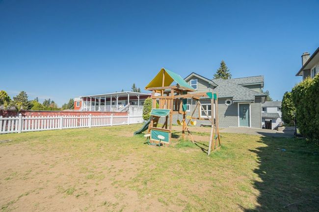 32365 Cordova Avenue, House other with 6 bedrooms, 2 bathrooms and 4 parking in Abbotsford BC | Image 34
