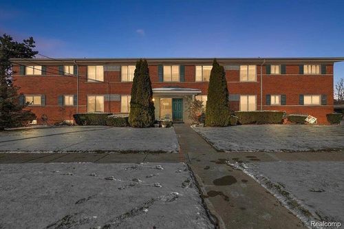 4-1245 Derby Rd, Birmingham, MI, 48009-5809 | Card Image