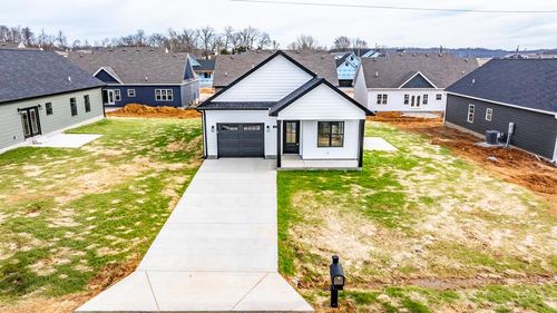 106 Joiner Ave, Elkton, KY, 42220-7297 | Card Image