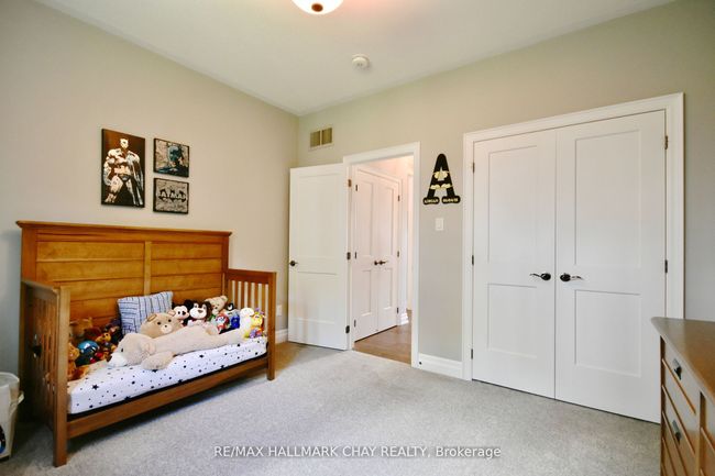 5 Kanata Crt, House other with 3 bedrooms, 2 bathrooms and 6 parking in Springwater ON | Image 24