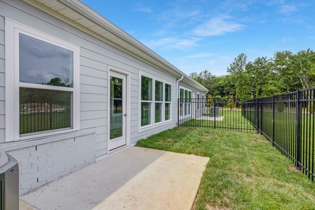 2050 Gracie Johns Cir, Townhouse with 3 bedrooms, 2 bathrooms and 2 parking in Murfreesboro TN | Image 30