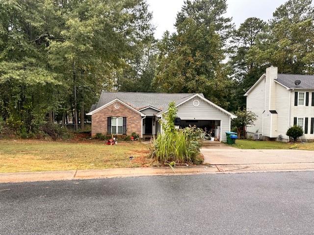 Sims Crest Ct, Snellville, GA 30078