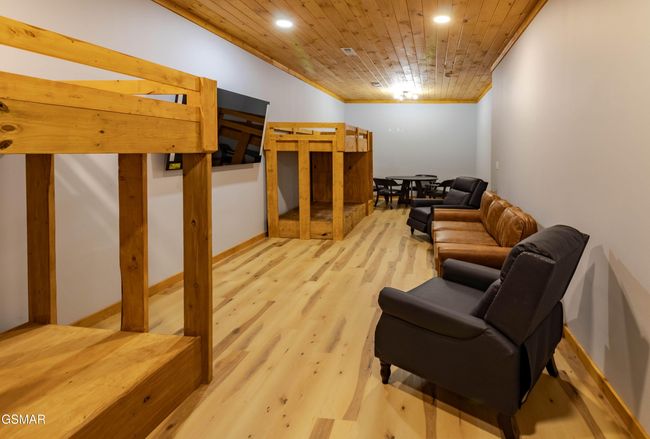 617 Davenport Rd, House other with 3 bedrooms, 3 bathrooms and null parking in Gatlinburg TN | Image 39