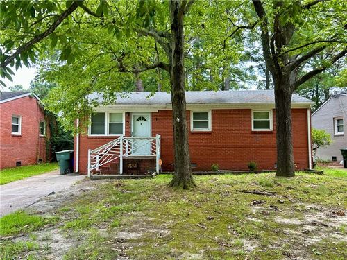 6429 Tuttle Ave, Norfolk, VA, 23502-2939 | Card Image