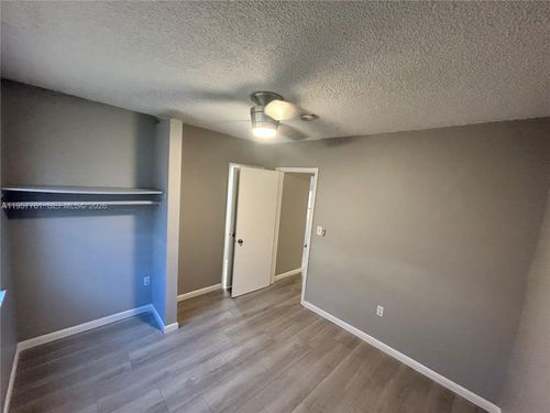 apt-3-1720 Nw 1st Pl, Miami, FL, 33136-1723 | Card Image