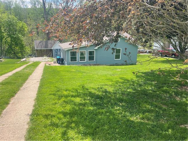 20 Warner Ave, House other with 2 bedrooms, 1 bathrooms and 3 parking in Charleroi PA | Image 5