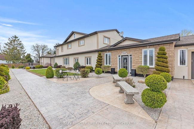 724 Line 3 Rd, House other with 4 bedrooms, 3 bathrooms and 20 parking in Niagara on the Lake ON | Image 6