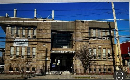 a4-2015 Forest Ave, Staten Island, NY, 10303-1725 | Card Image