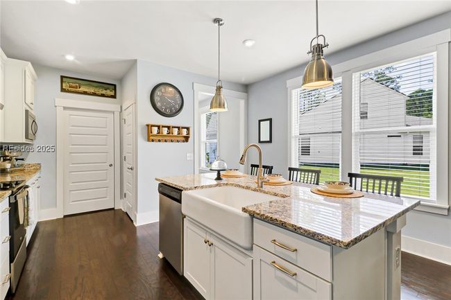 Kitchen | Image 9