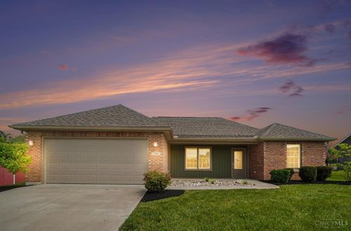 204 Goldenrod Dr, Eaton, OH, 45320-2284 | Card Image