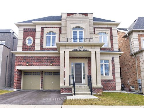 163 Hillsview Dr, Richmond Hill, ON, L4C2R4 | Card Image