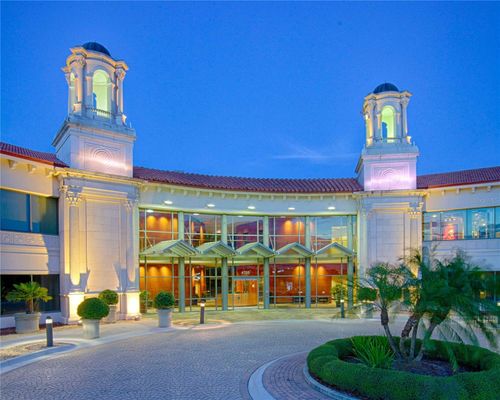 210-4705 S Apopka Vineland Road, Orlando, FL, 32819 | Card Image