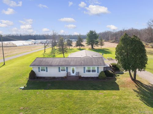 50731 Willow Rd, Sumpter Twp, MI, 48111-9332 | Card Image