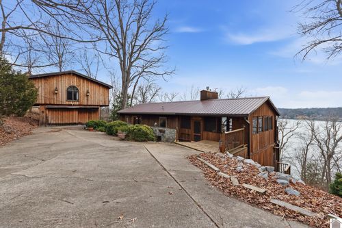 290 Deer Run Rd, Eddyville, KY, 42038-7322 | Card Image