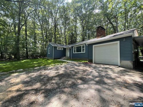 157 Kakeout Rd, Kinnelon, NJ, 07405-2542 | Card Image