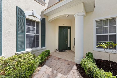 apt-102-28649 San Lucas Ln, BONITA SPRINGS, FL, 34135-8330 | Card Image