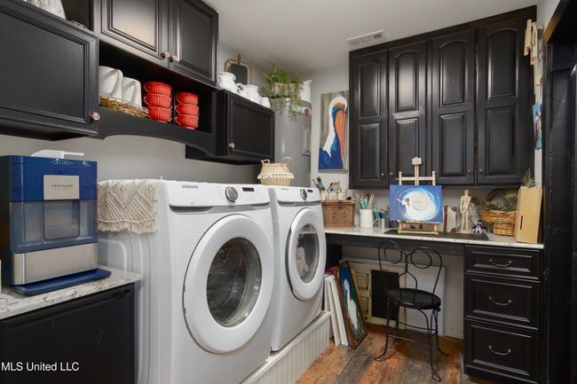 Utility Room | Image 28