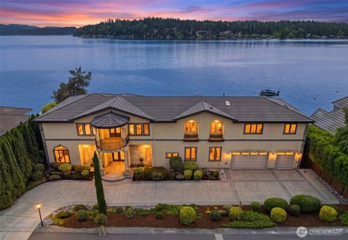 2837 E Lake Sammamish Pkwy Ne, Sammamish, WA, 98074-4515 | Card Image