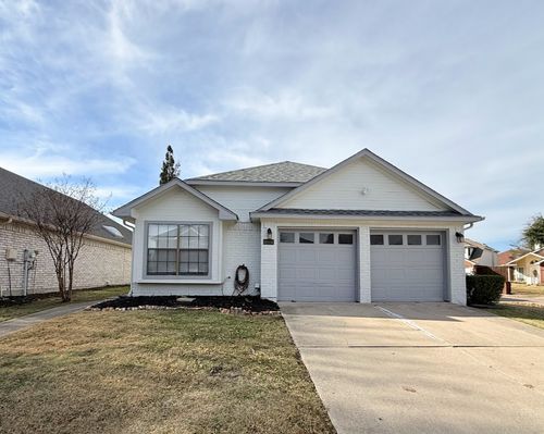 6813 Hickory Crk, Plano, TX, 75023-2042 | Card Image