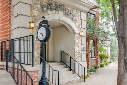 430-1803 Broadway, Nashville, TN, 37203-2764 | Card Image