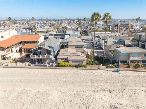 6025 E Seaside Walk, Long Beach, CA, 90803-5653 | Card Image
