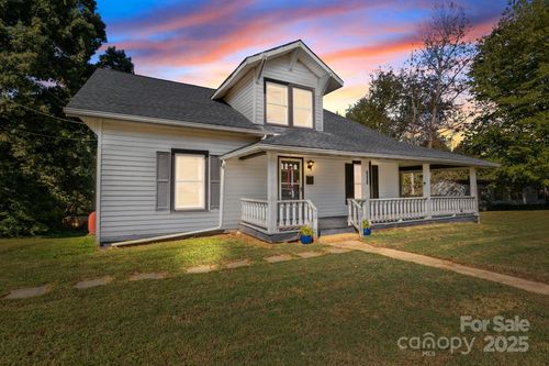 224 S Main St, Granite Falls, NC, 28630-8555 | Card Image