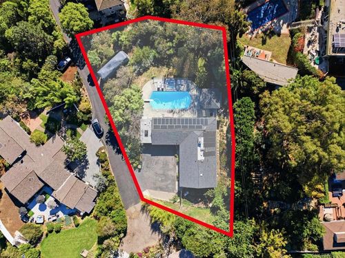 455 Glencrest Dr, Solana Beach, CA, 92075-1408 | Card Image