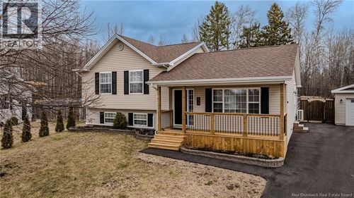15 Talith St, Moncton, NB, E1E4V4 | Card Image