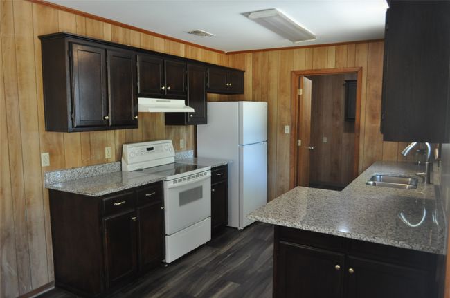 964 Farm Road 900 N, House other with 2 bedrooms, 1 bathrooms and null parking in Saltillo TX | Image 4