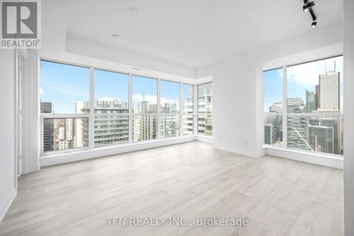 4506-327 King Street W, Toronto (Waterfront Communities), ON, M5A0Y5 | Card Image