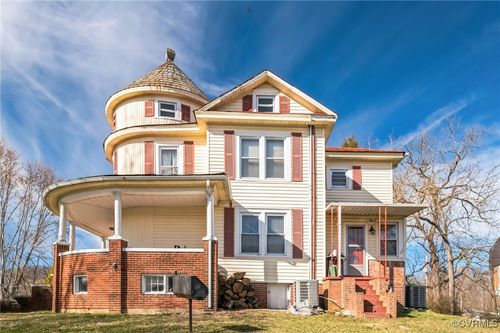 118 Crestwood Dr, Honaker, VA, 24260-1368 | Card Image