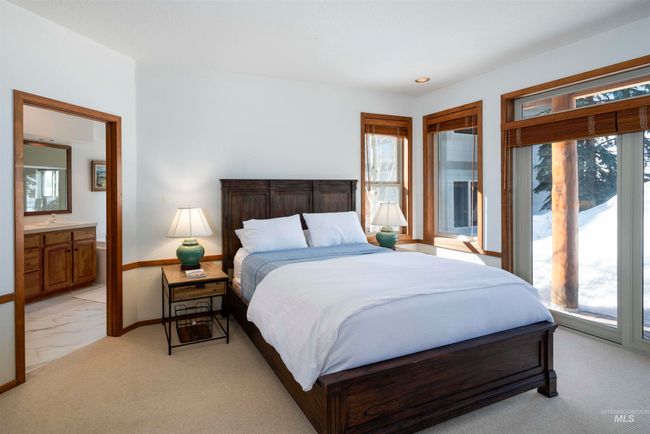 732 Morning Star Rd, Townhouse with 3 bedrooms, 4 bathrooms and 2 parking in Sun Valley ID | Image 13