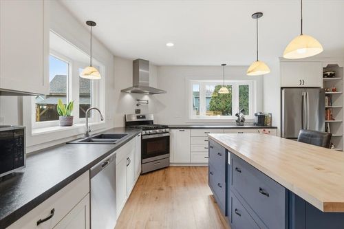 57-55-57 Lefebvre Ln, Williston, VT, 05495-2090 | Card Image