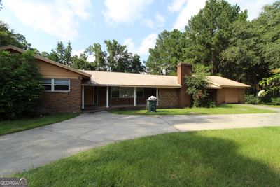 223 N Edgewood Drive, House other with 6 bedrooms, 4 bathrooms and null parking in Statesboro GA | Image 2