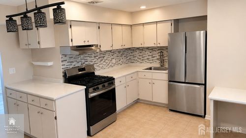 2a-30 Judson St, Edison, NJ, 08837-2433 | Card Image