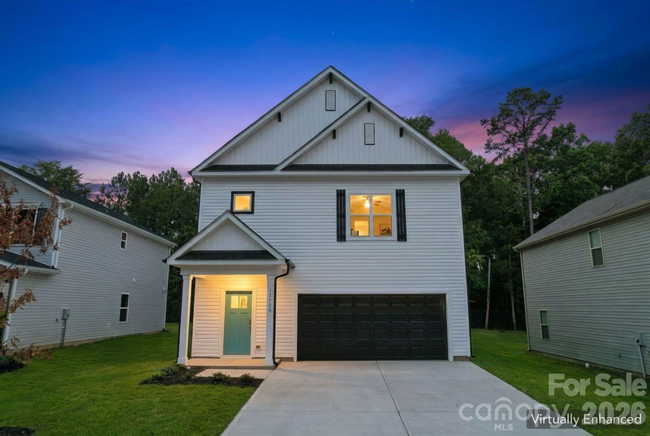 Residential in Huntersville