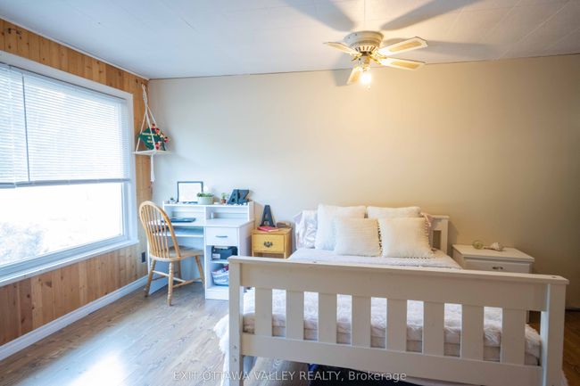 16358 Highway 60, House other with 4 bedrooms, 2 bathrooms and 8 parking in Killaloe ON | Image 20